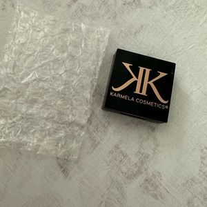 Karmela Cosmetics duo eye shadow dark copper/brown